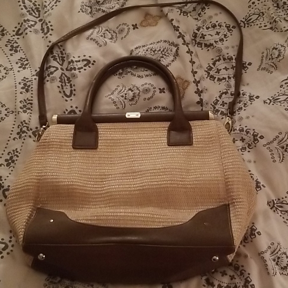 Olivia + Joy Tan Woven Bag - Picture 3 of 7